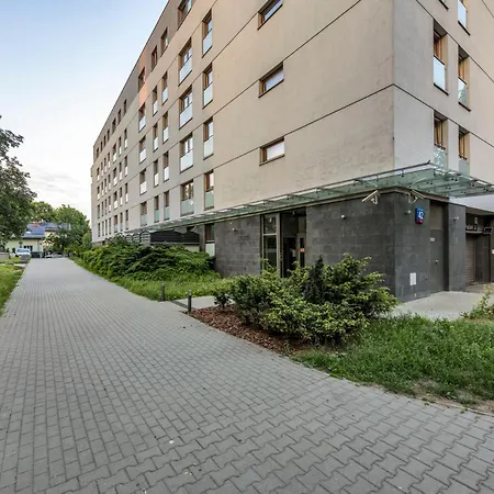 Wola - Parking, Balcony, Workspace - By Rentujemy Varsóvia
